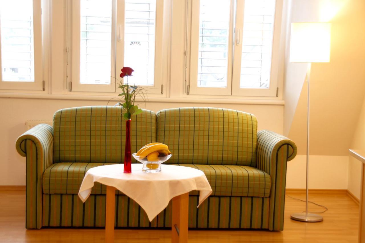 Raiffeisenhof Appartements Ehrenhausen Eksteriør bilde