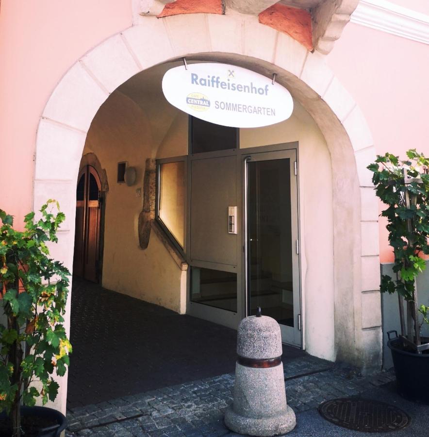 Raiffeisenhof Appartements Ehrenhausen Eksteriør bilde